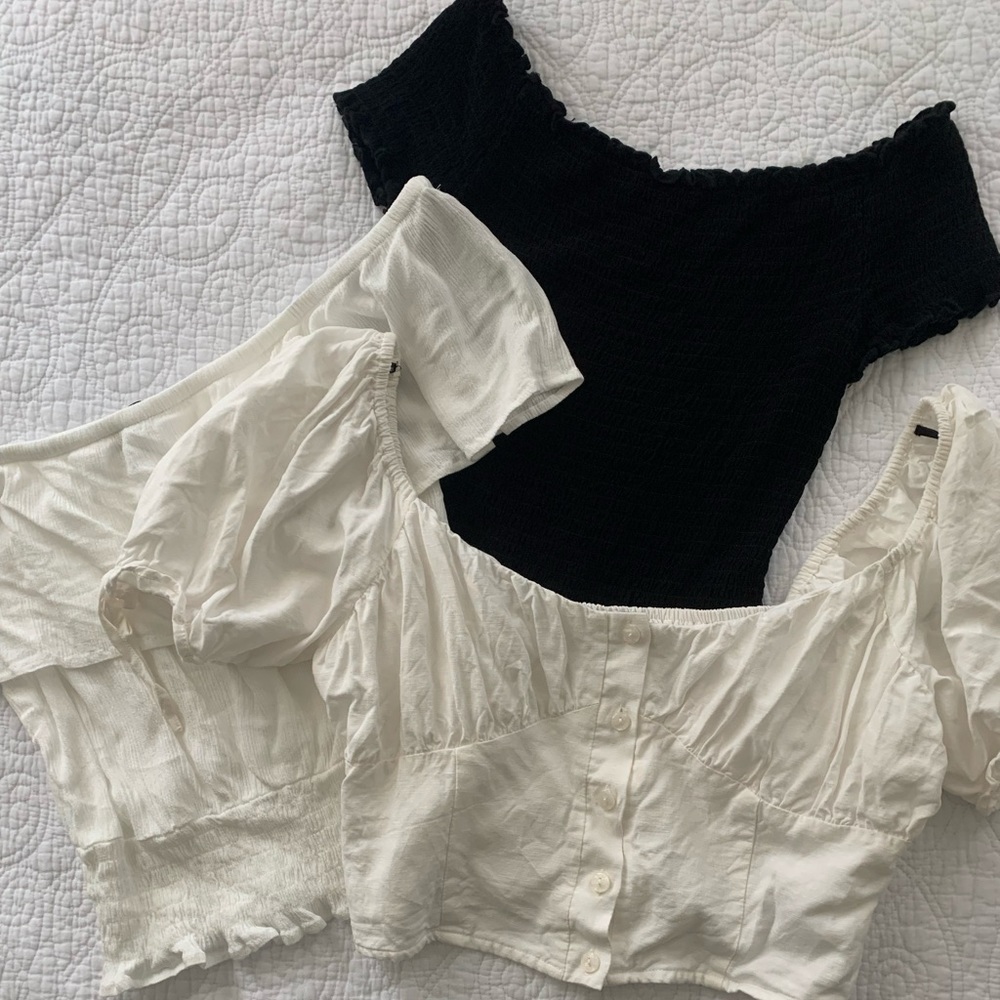 Forever 21 bundle of three crop tops